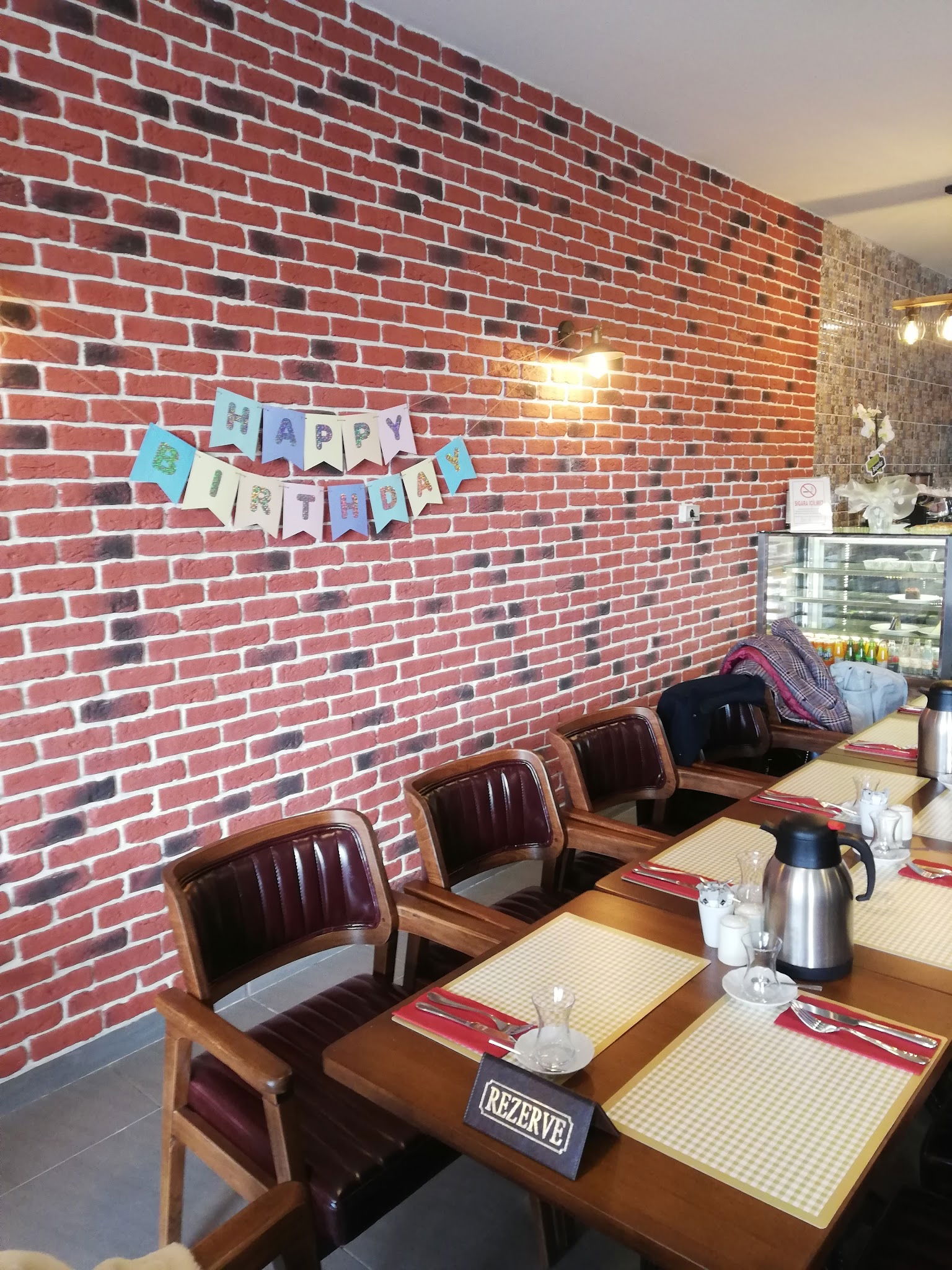 Istanbul Lounge Cafe