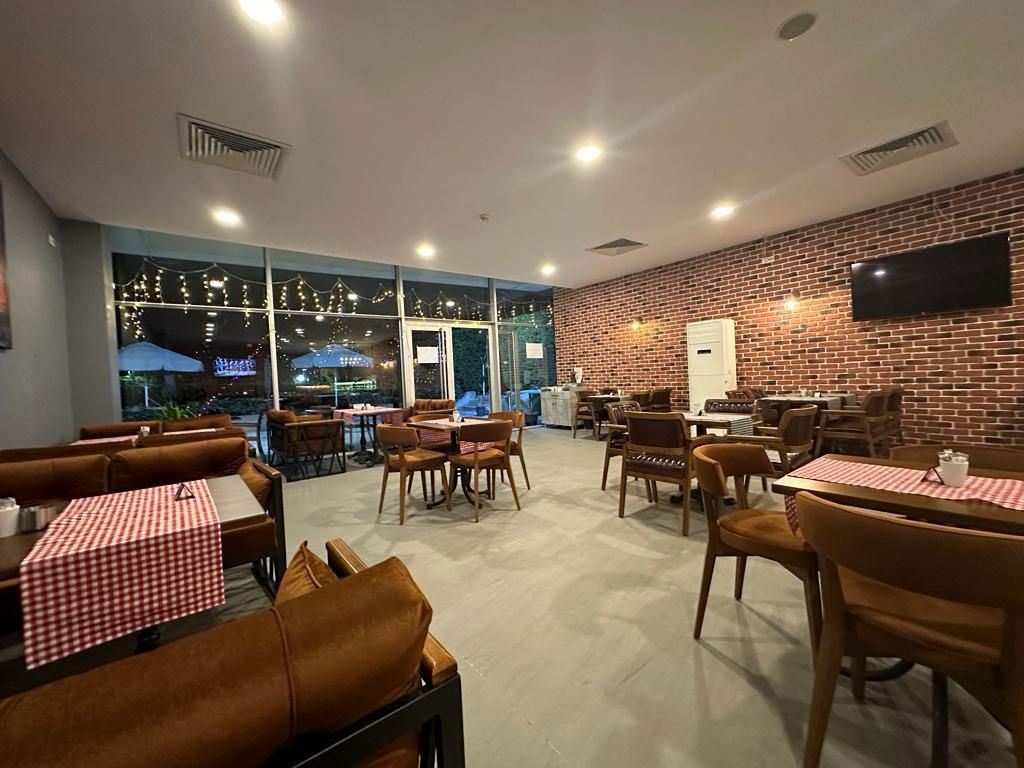 Istanbul Lounge Cafe