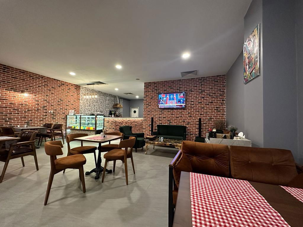 Istanbul Lounge Cafe