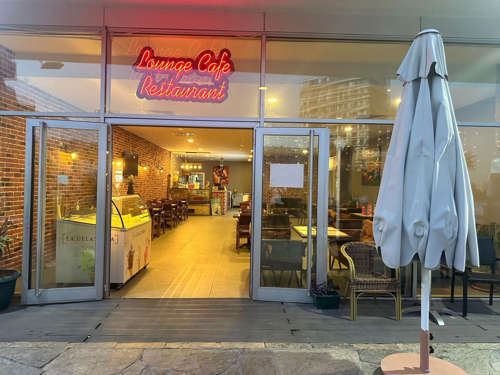 Istanbul Lounge Cafe