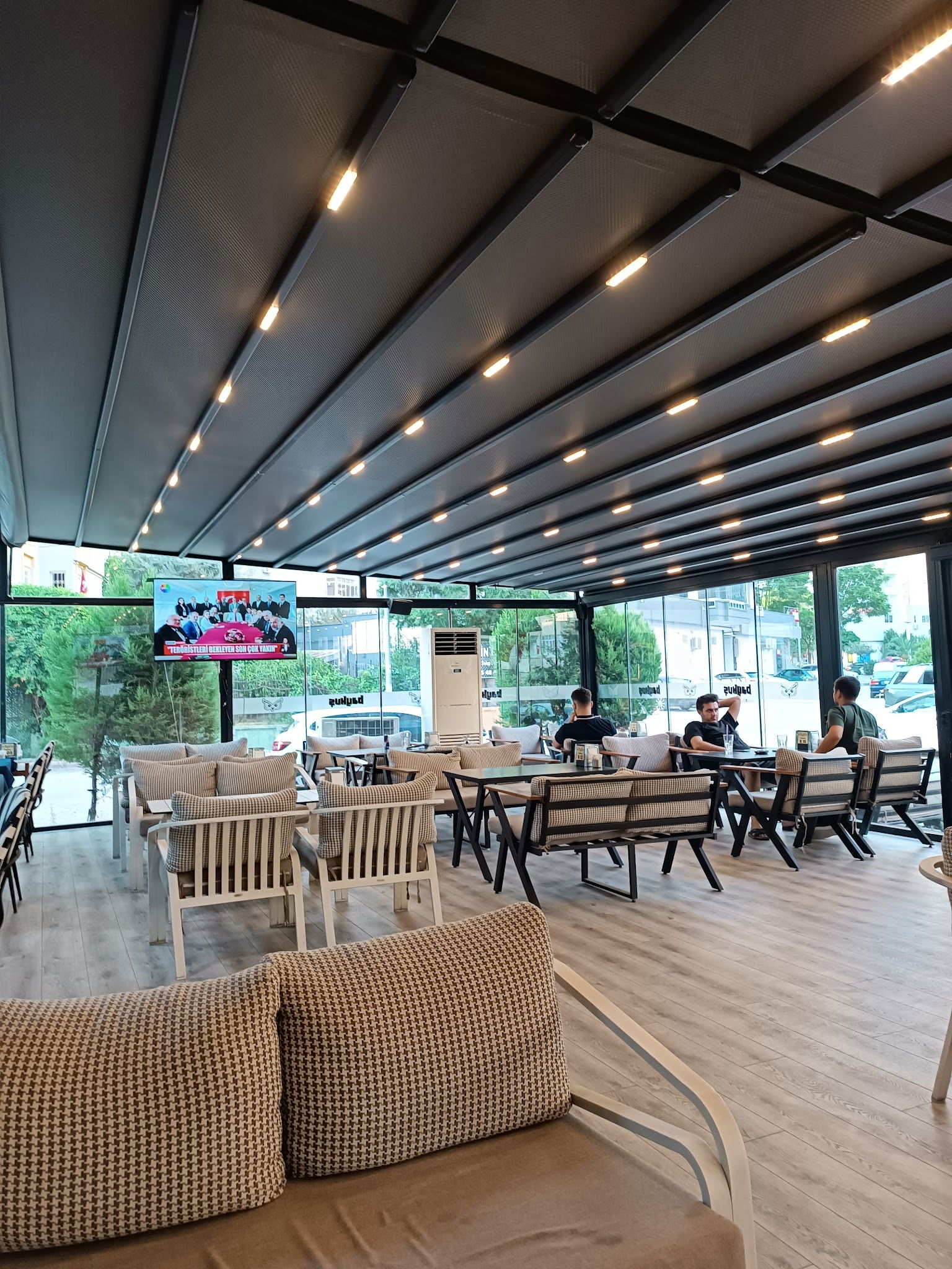 Baykuş Nargile Cafe