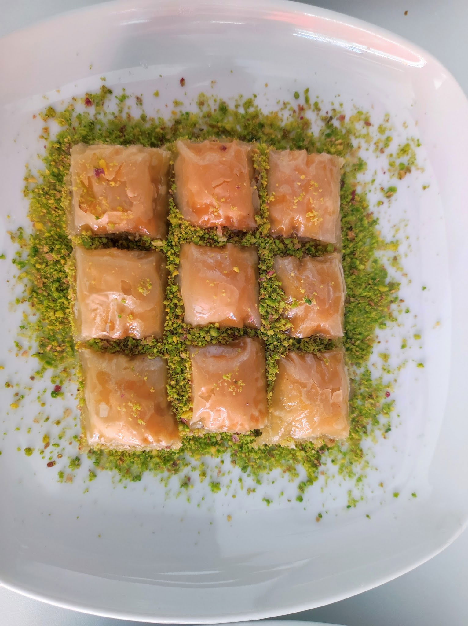 Anteplioglu Fırat Baklavaları