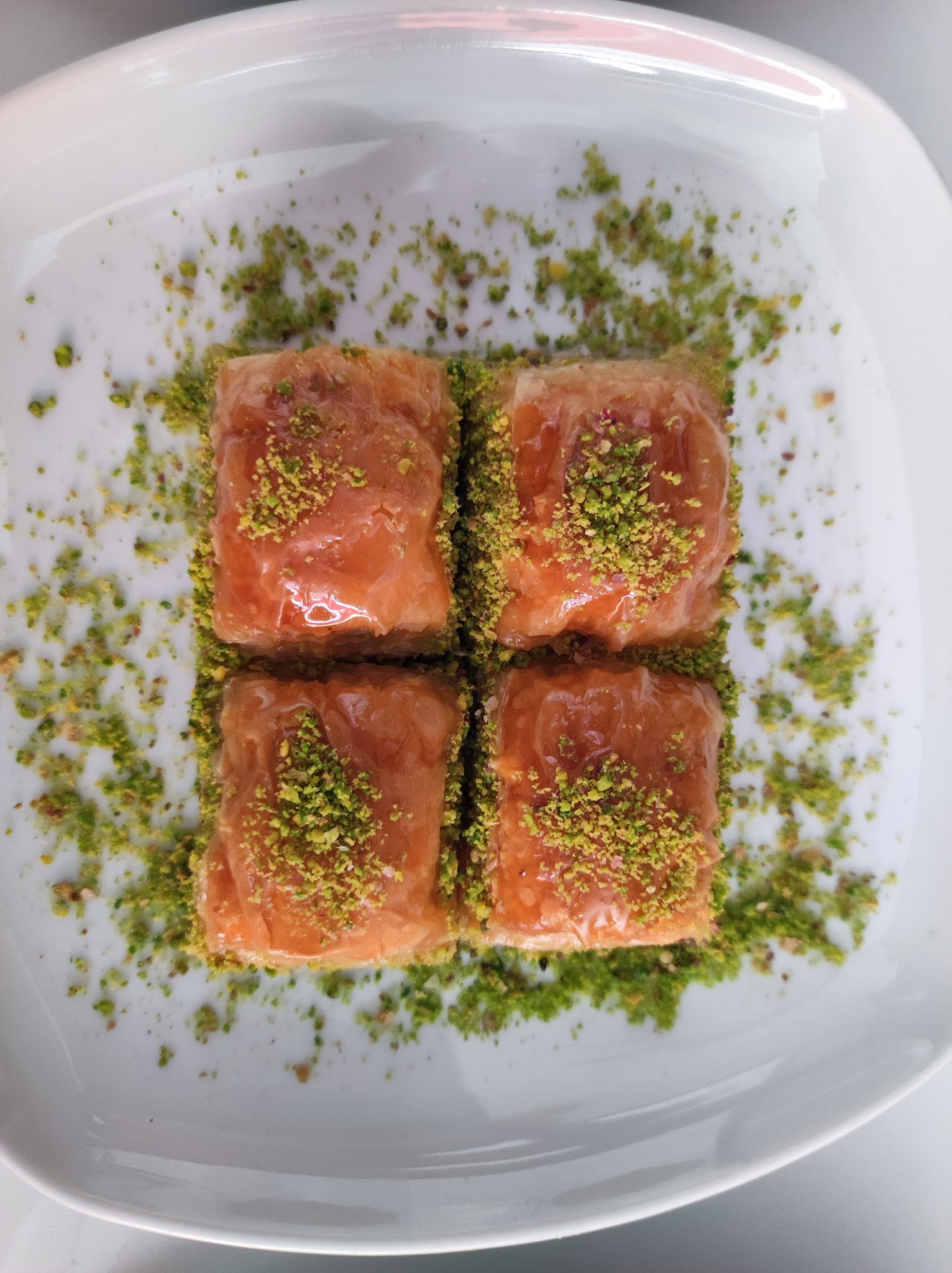 Anteplioglu Fırat Baklavaları