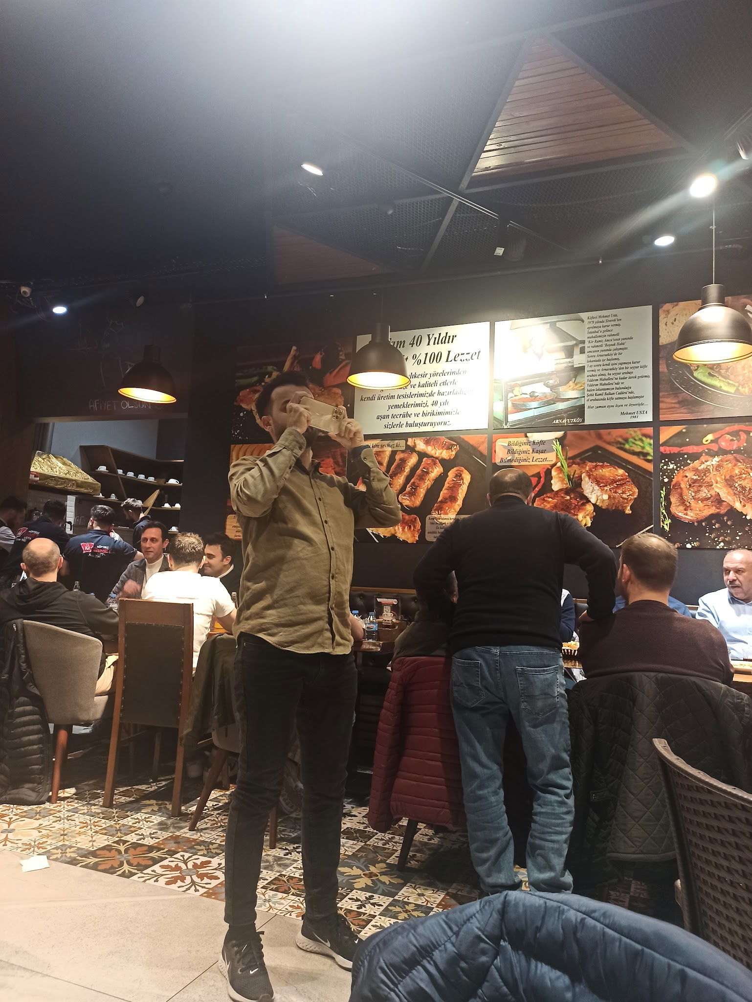 Köfteci Mehmet Usta