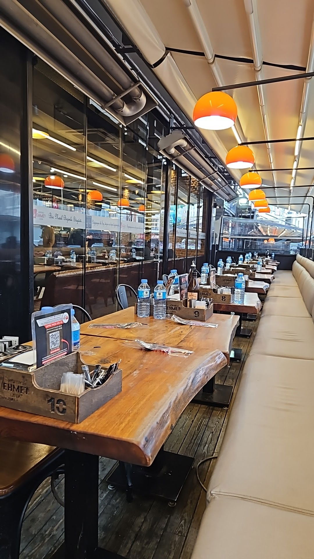 Köfteci Mehmet Usta