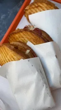 Hacıoğlu Aşkın Tost Evi resimleri