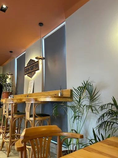 Hacıoğlu Aşkın Tost Evi