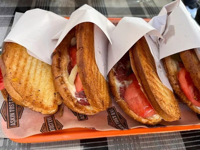 Hacıoğlu Aşkın Tost Evi