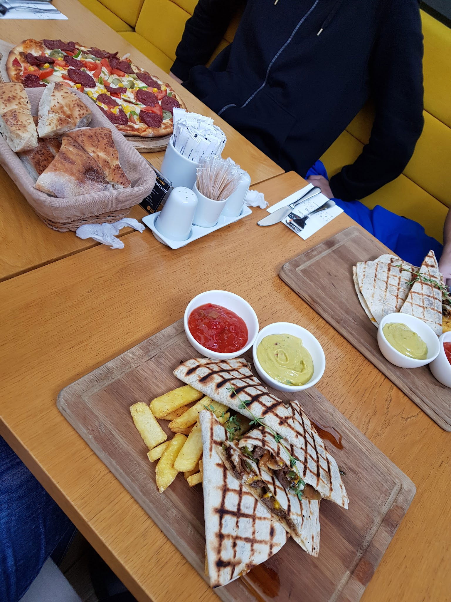 Roka Pasta Ve Unlu Mamulleri