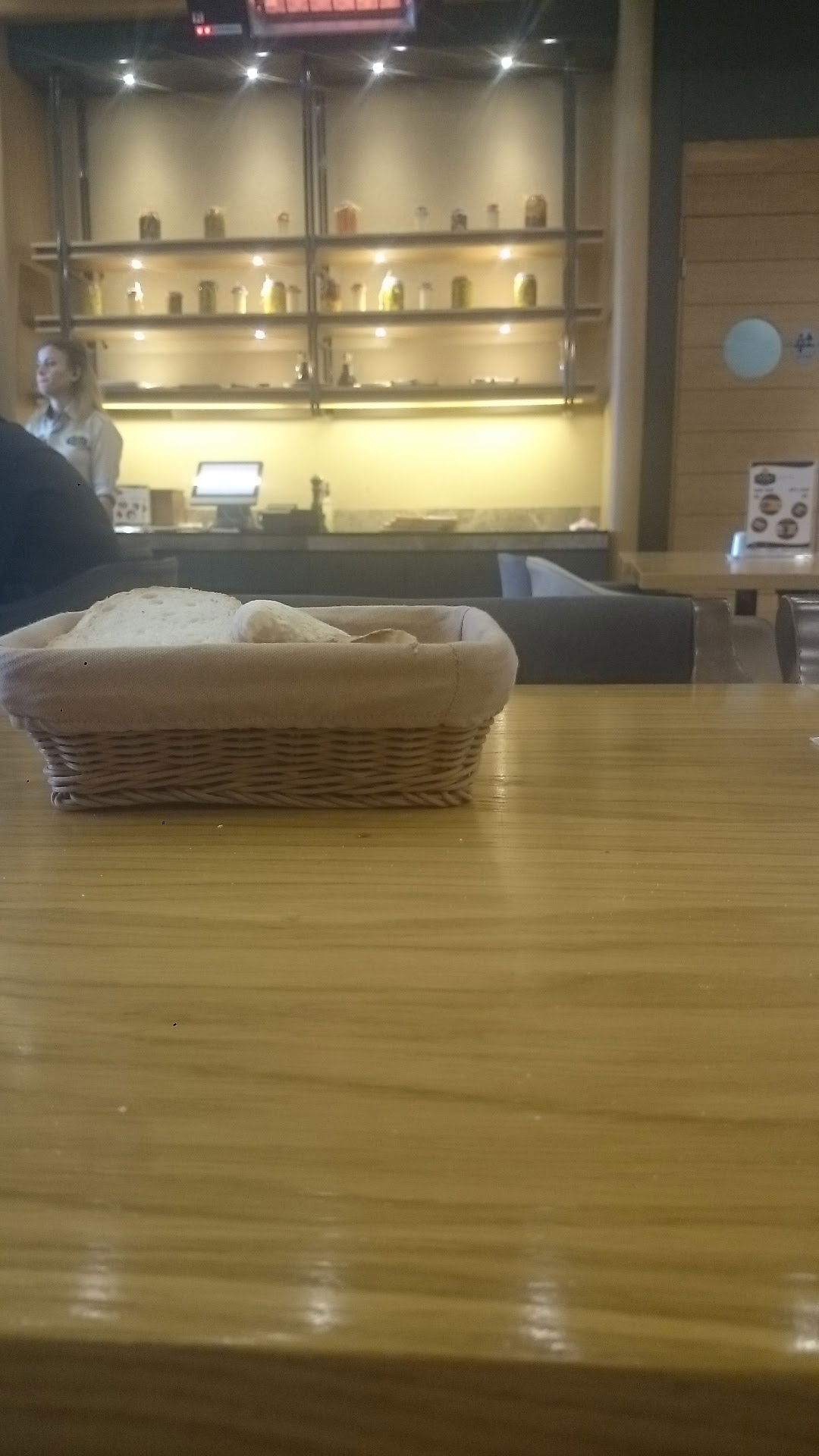 Roka Pasta Ve Unlu Mamulleri