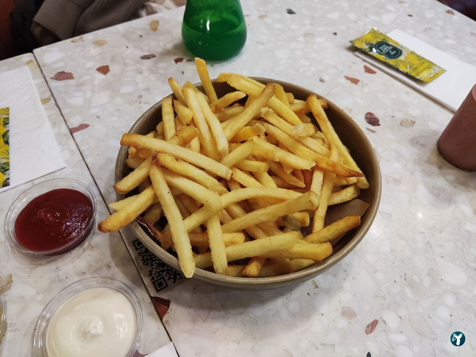 Youme Burger & More