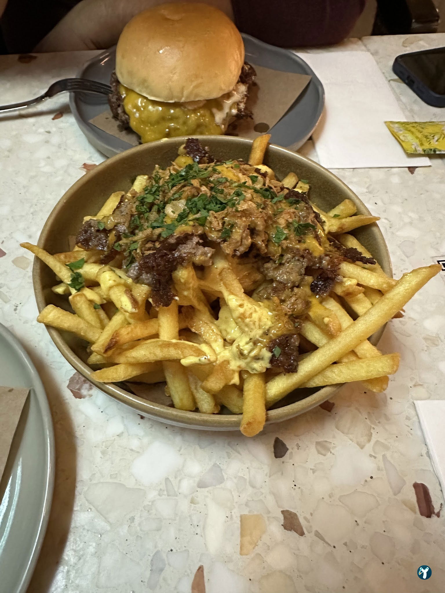 Youme Burger & More