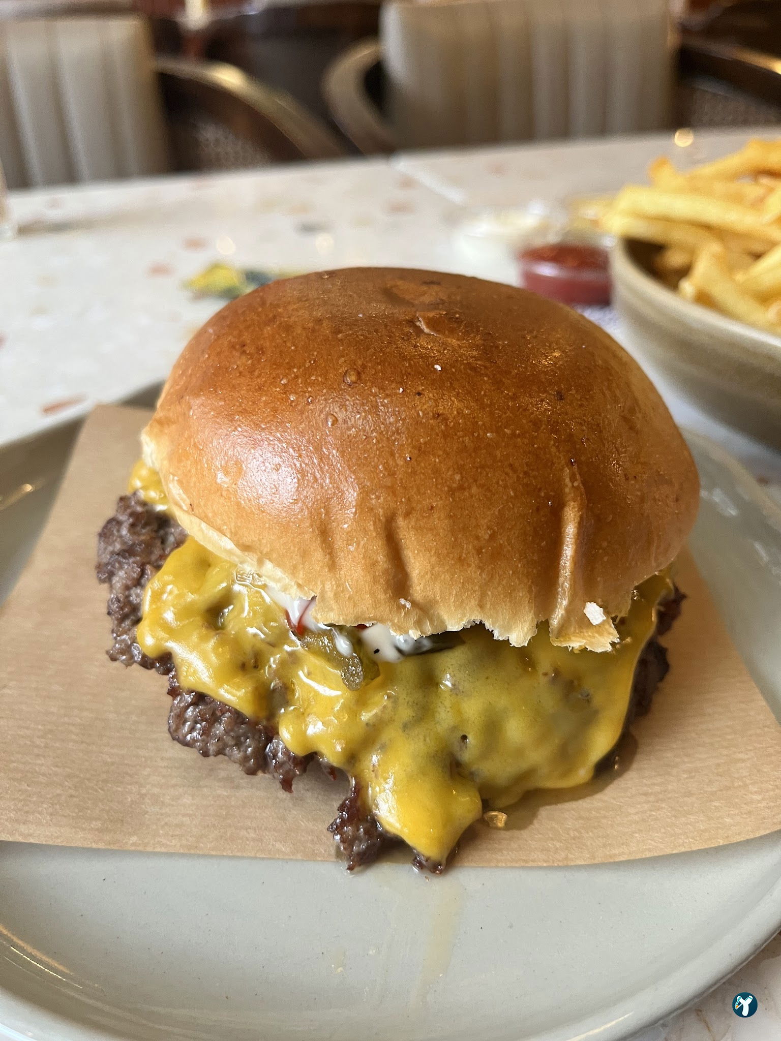 Youme Burger & More