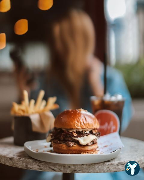 Youme Burger & More