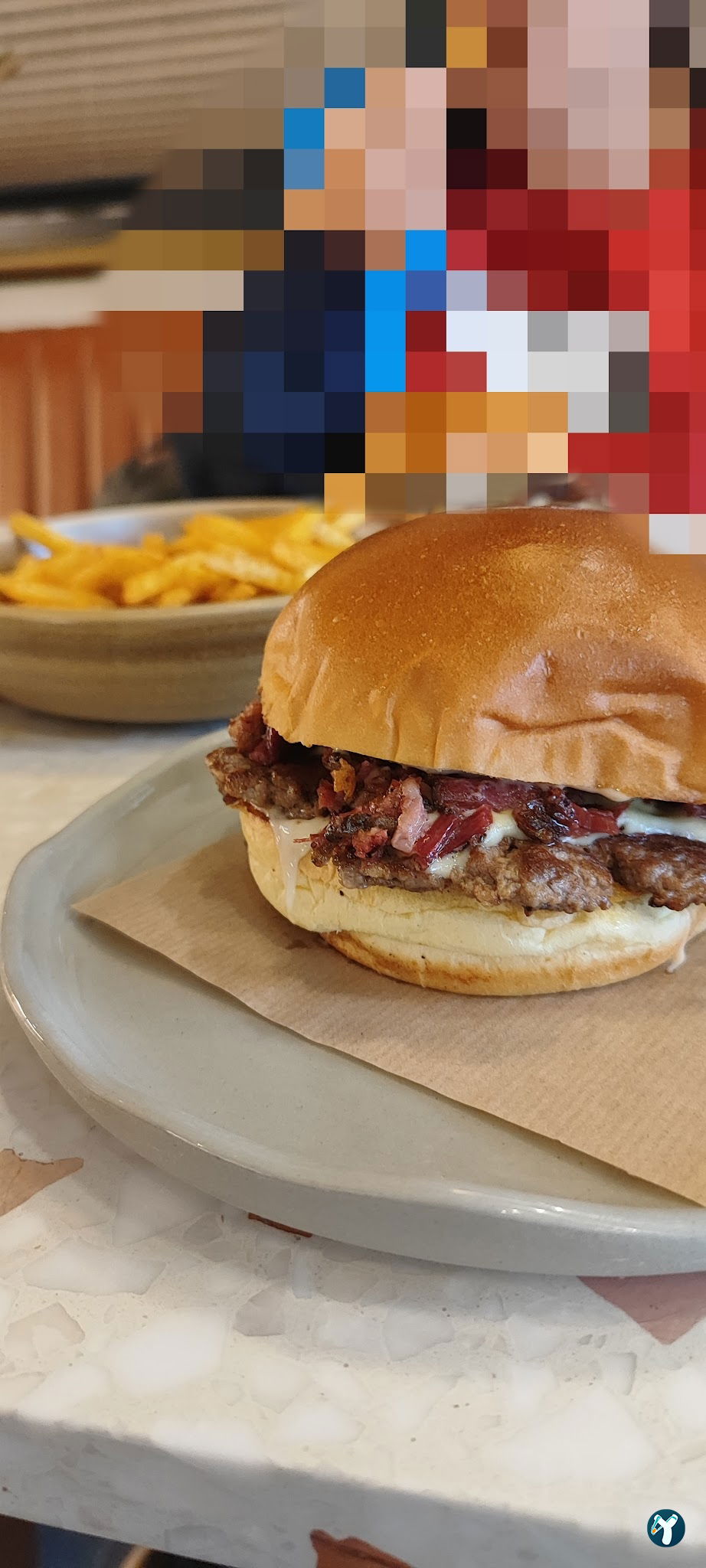 Youme Burger & More