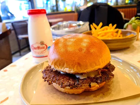 Youme Burger & More resimleri Youme Burger & More resimleri