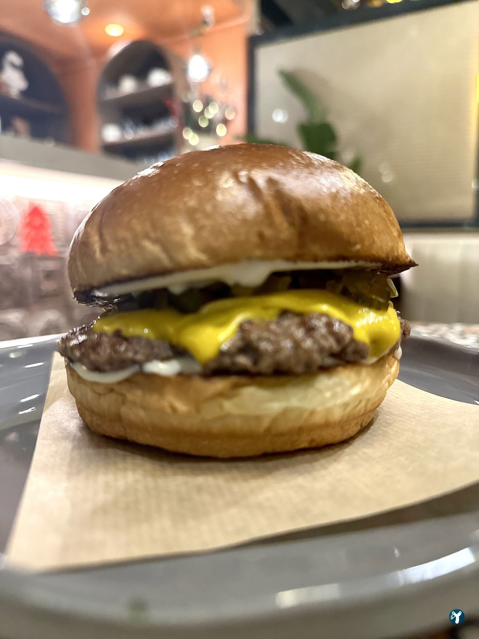 Youme Burger & More