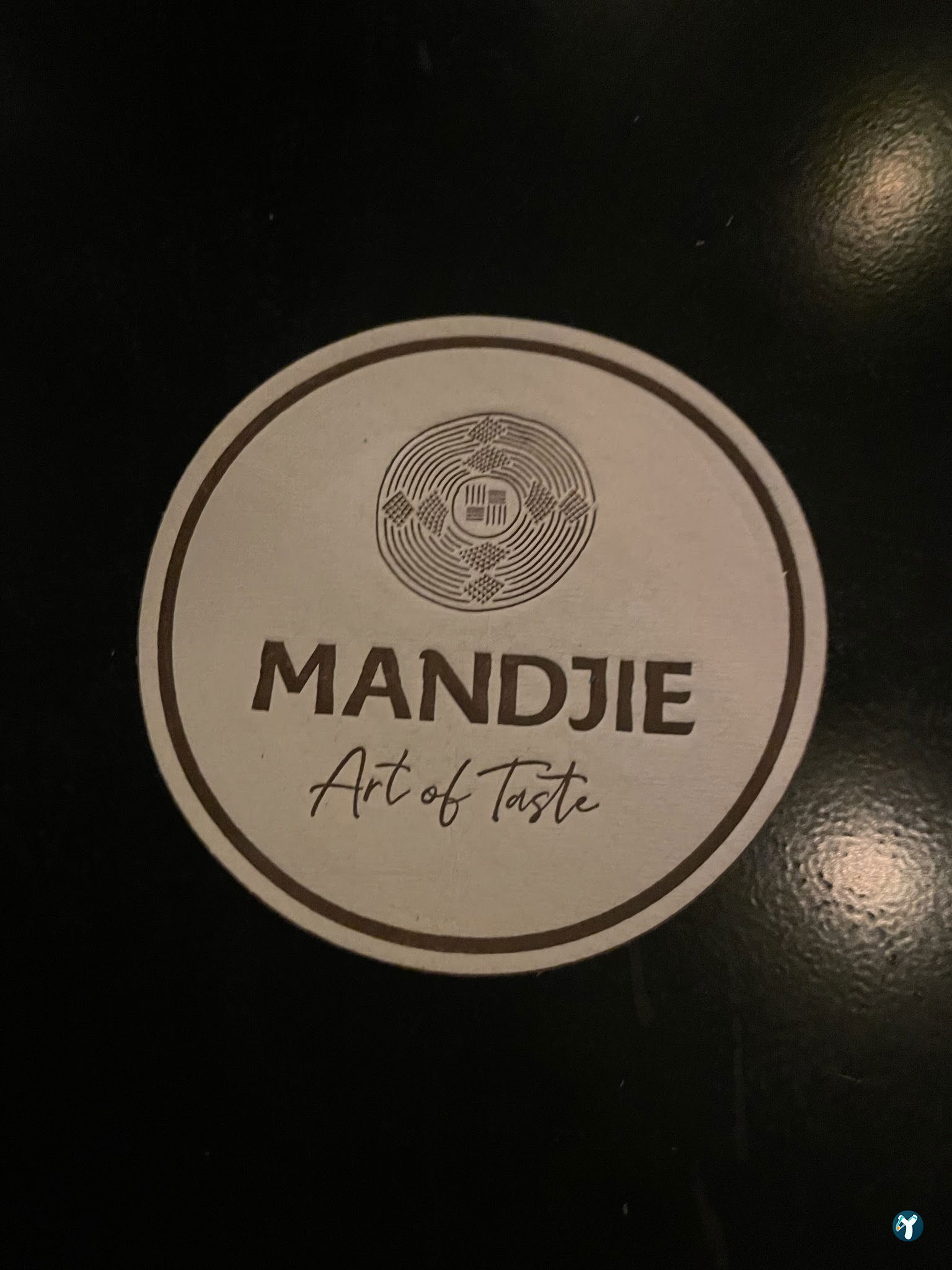 Mandjie Gastro Bar & Restaurant