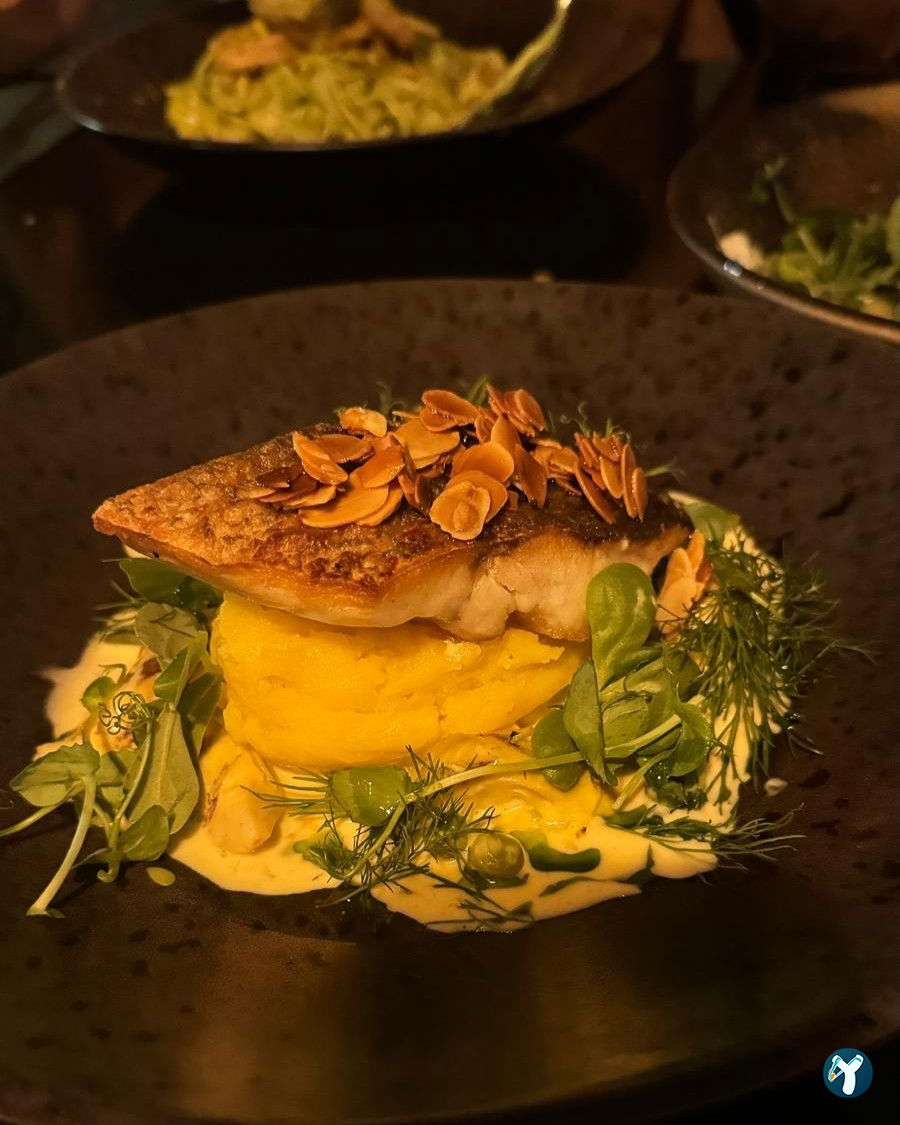Mandjie Gastro Bar & Restaurant