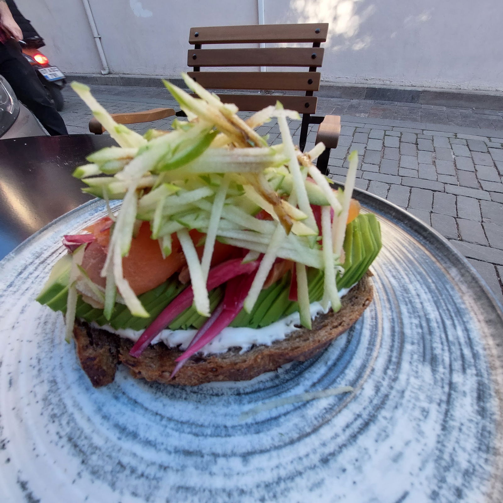 Mandjie Gastro Bar & Restaurant