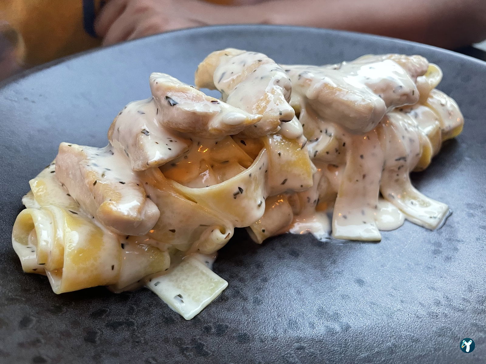 Mandjie Gastro Bar & Restaurant