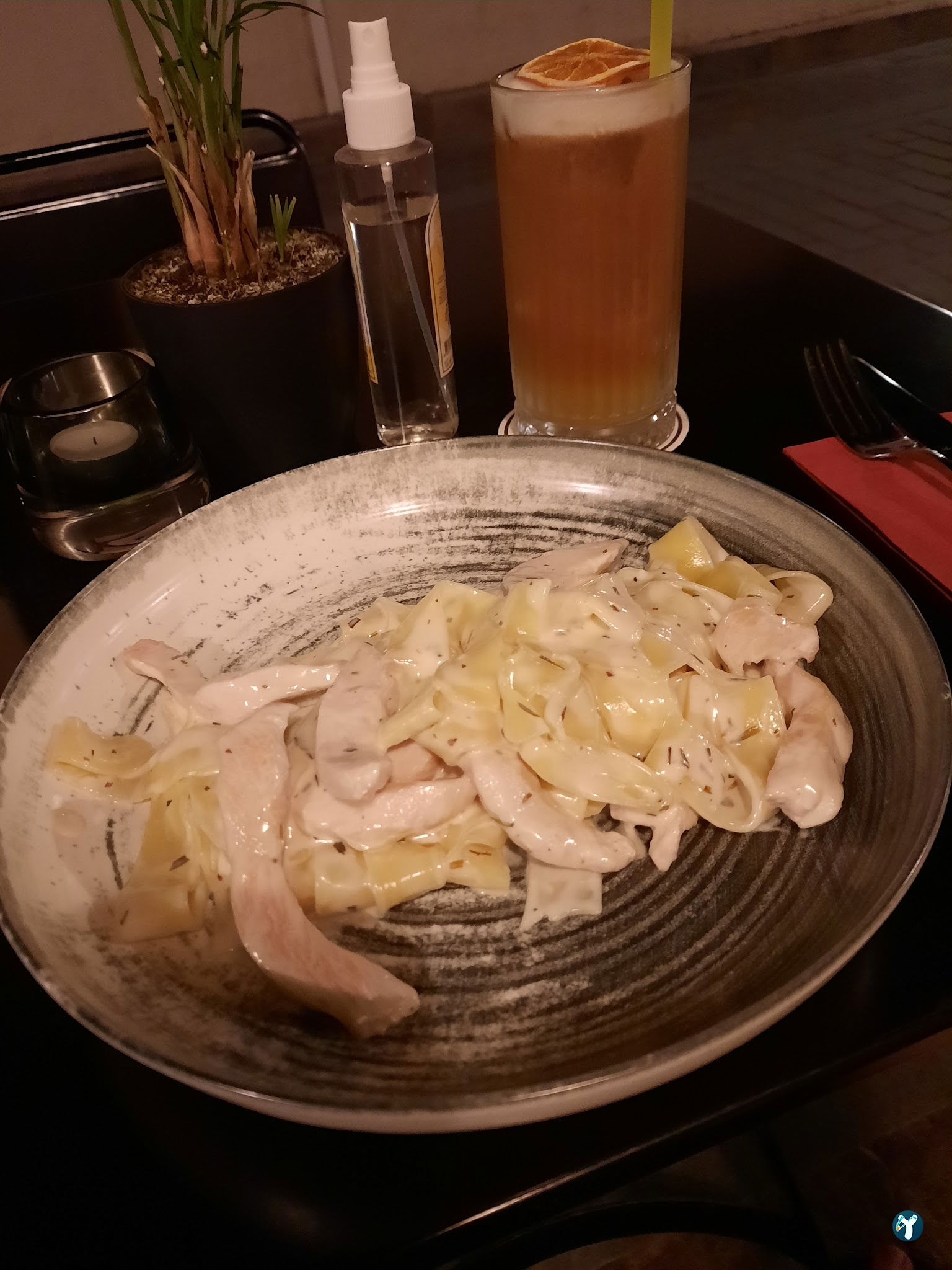 Mandjie Gastro Bar & Restaurant