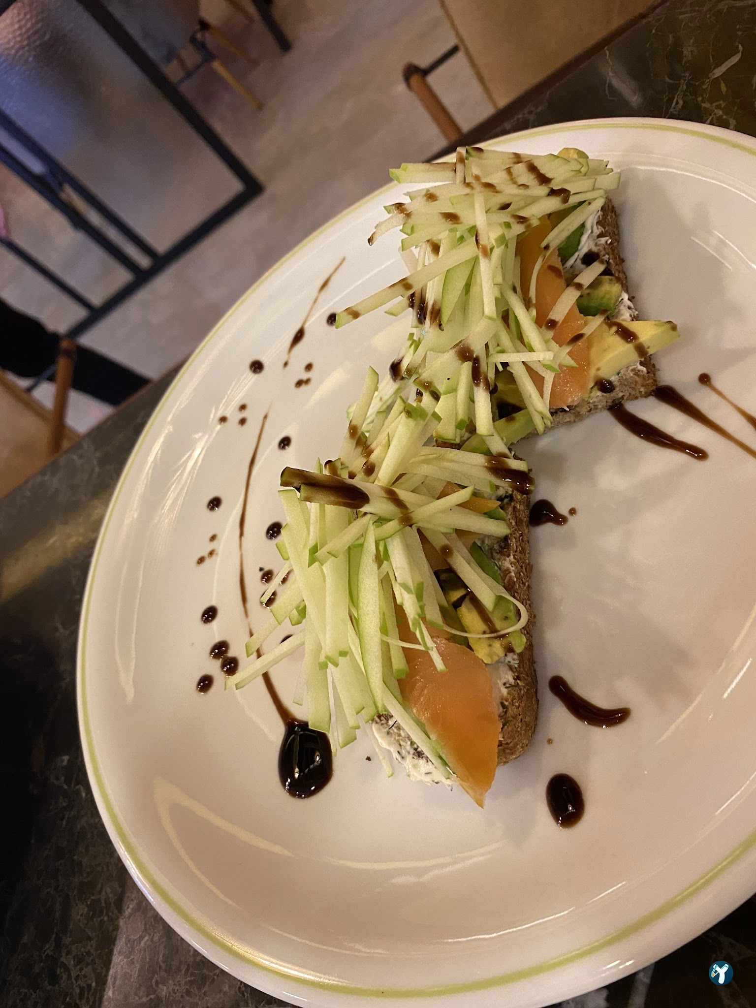 Mandjie Gastro Bar & Restaurant