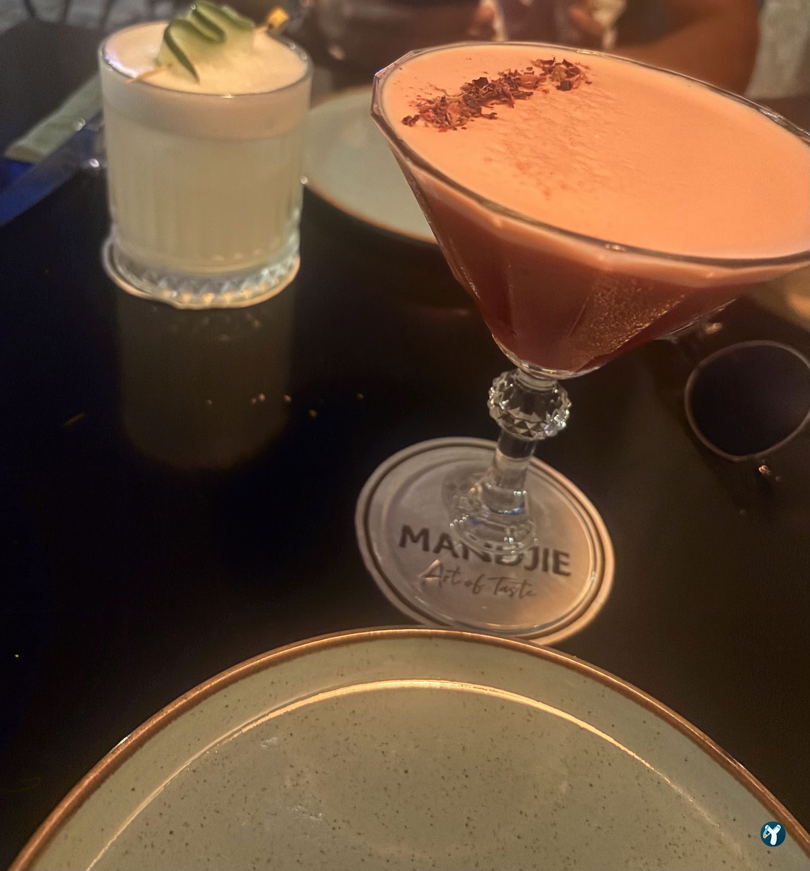 Mandjie Gastro Bar & Restaurant