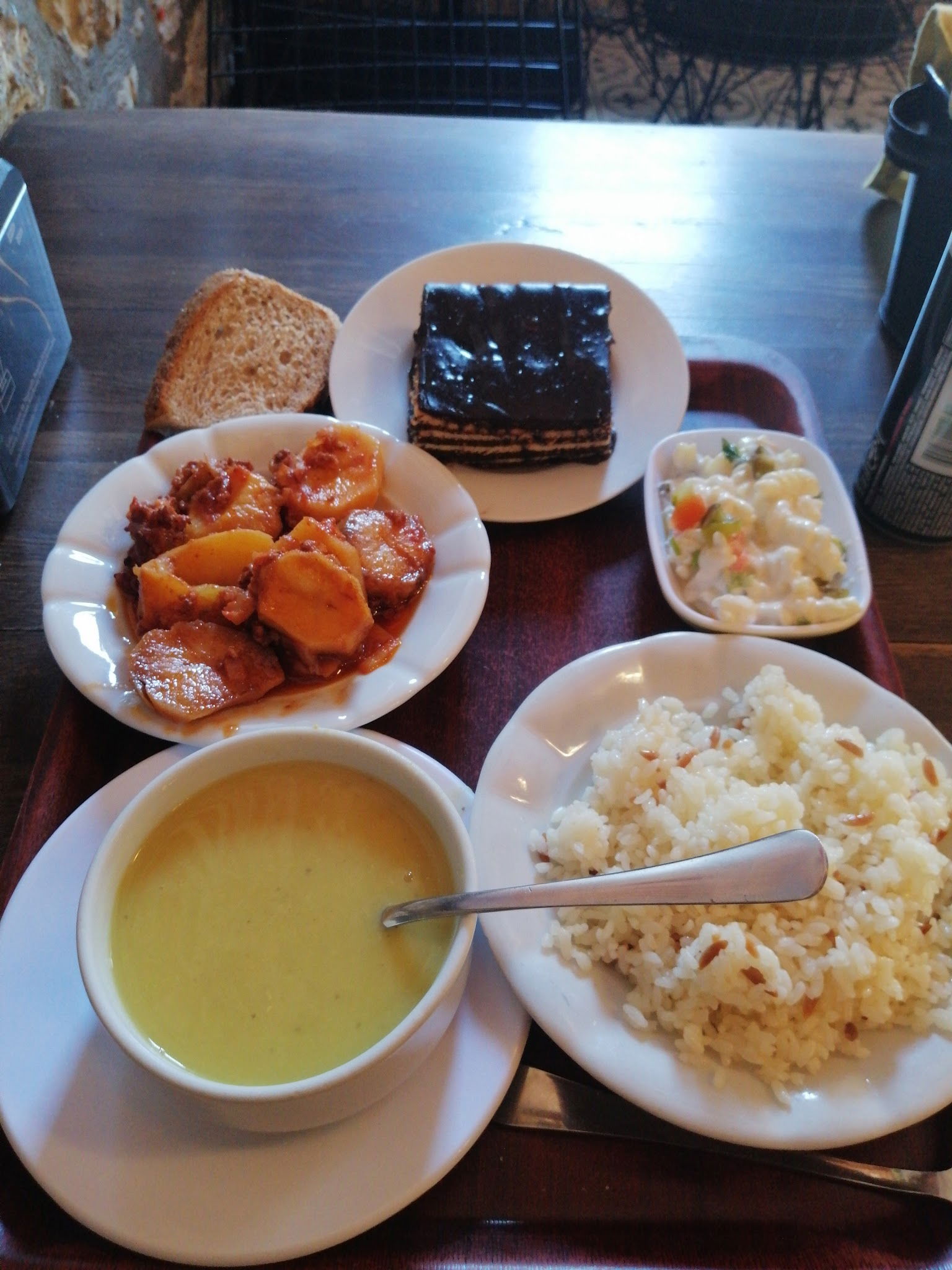 Cevahir Ev Yemekleri