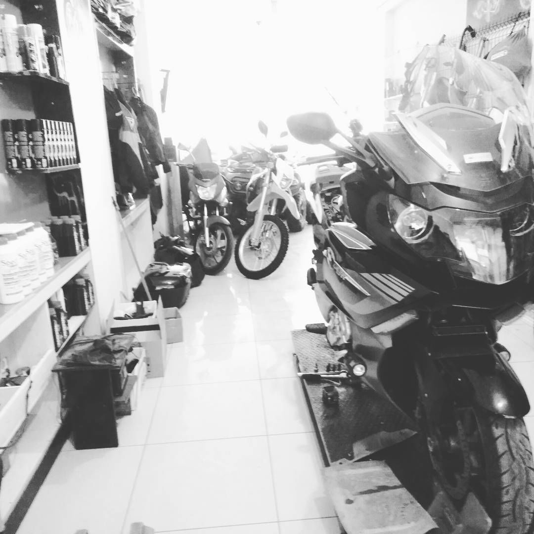 Silver Moto Garaj Cafe