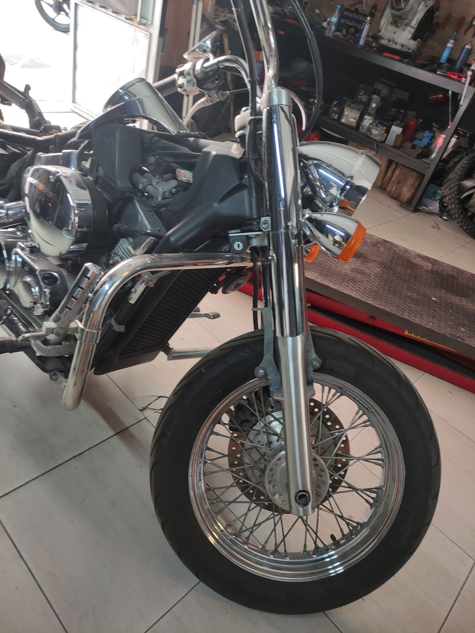 Silver Moto Garaj Cafe