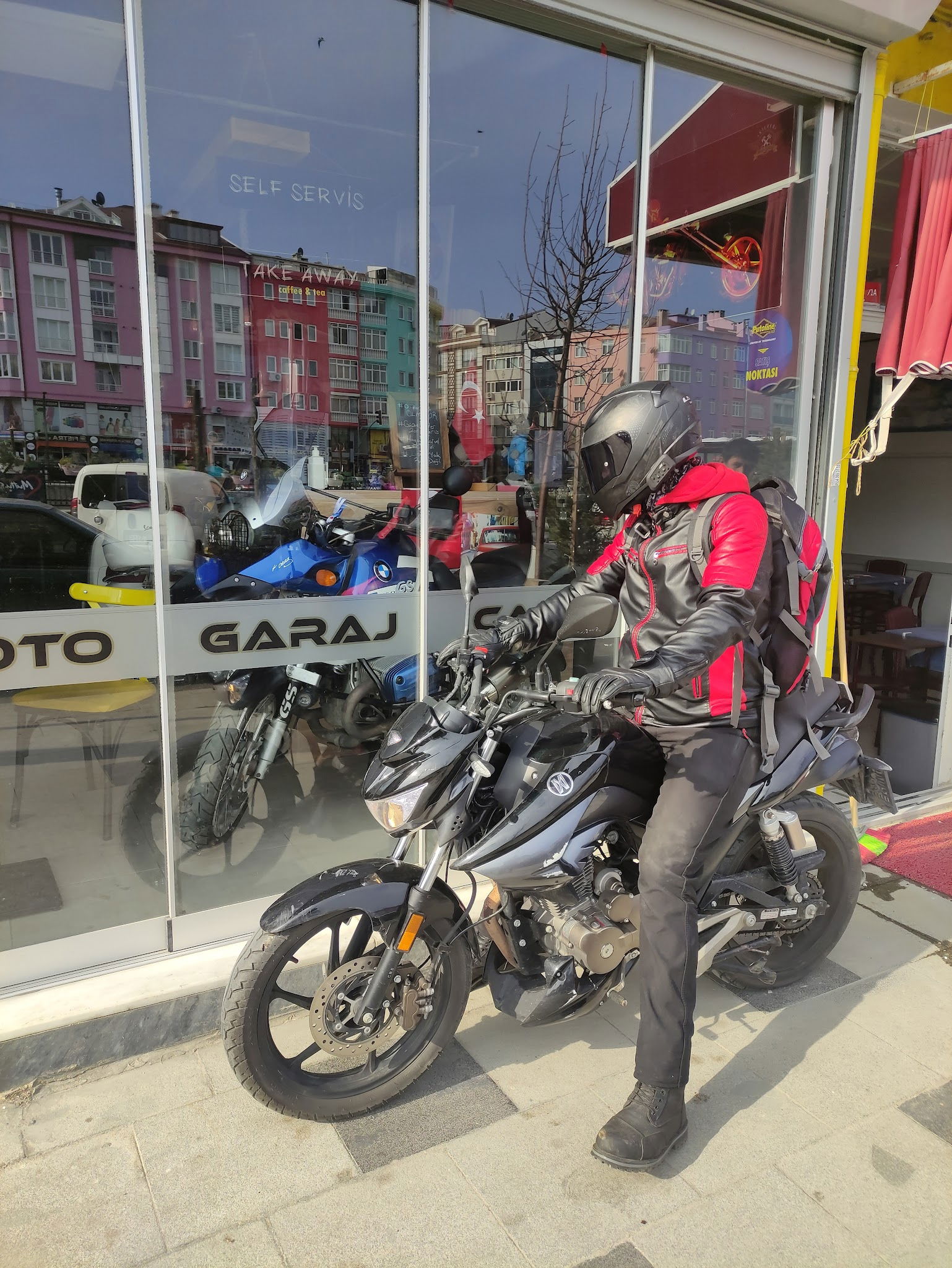 Silver Moto Garaj Cafe