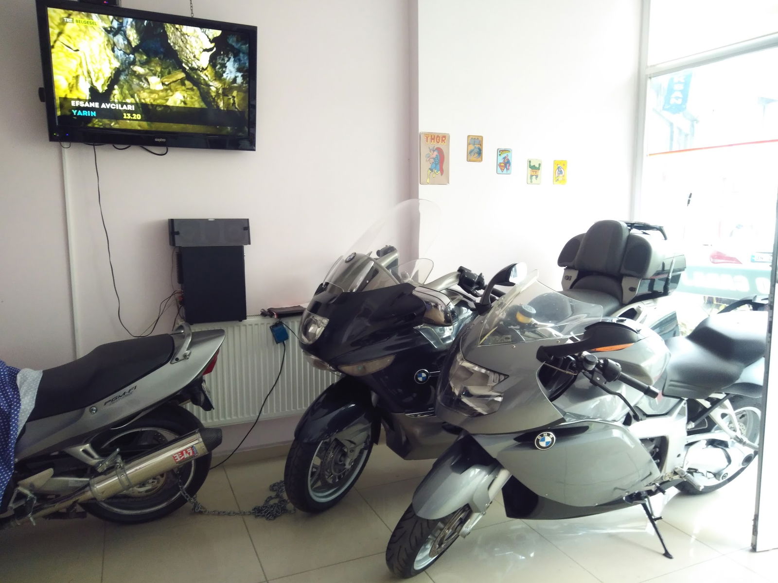 Silver Moto Garaj Cafe