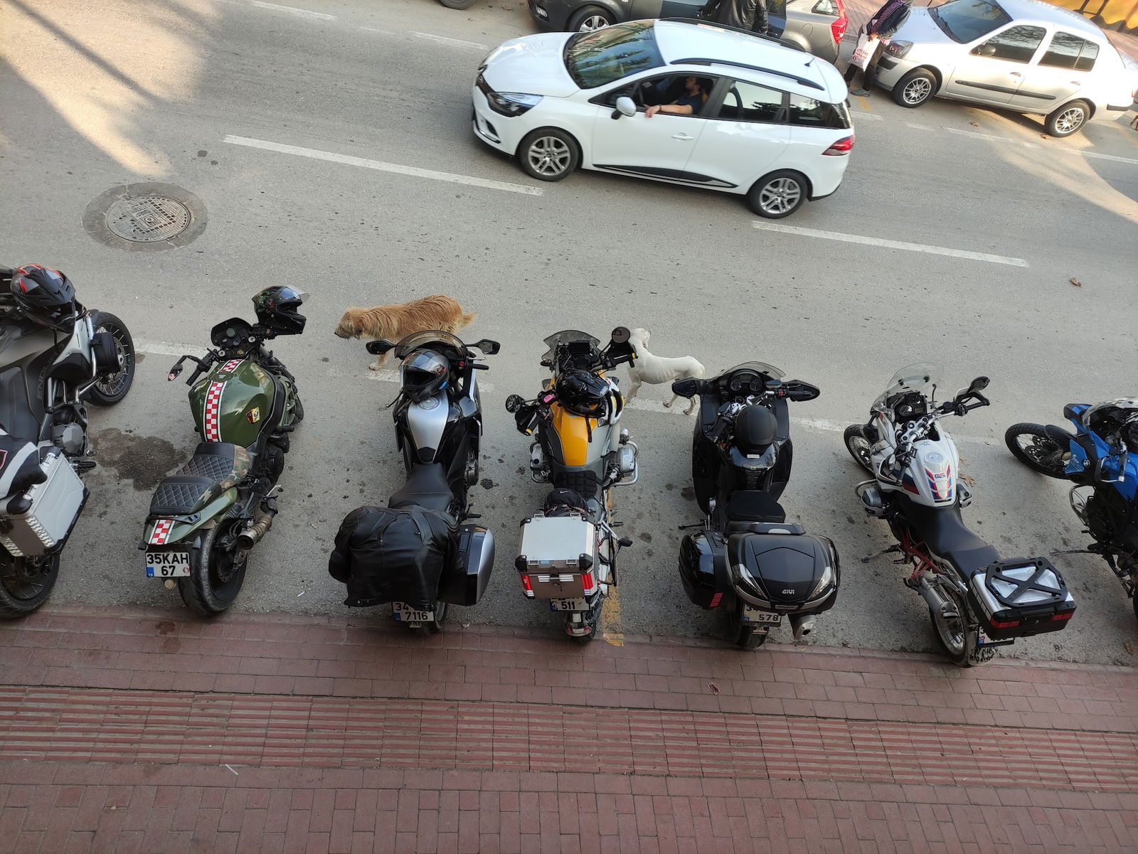 Silver Moto Garaj Cafe