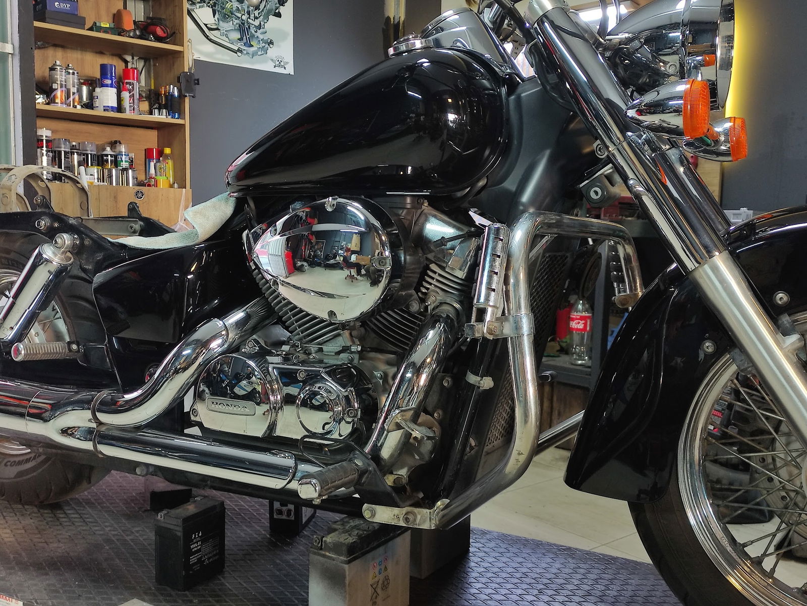 Silver Moto Garaj Cafe