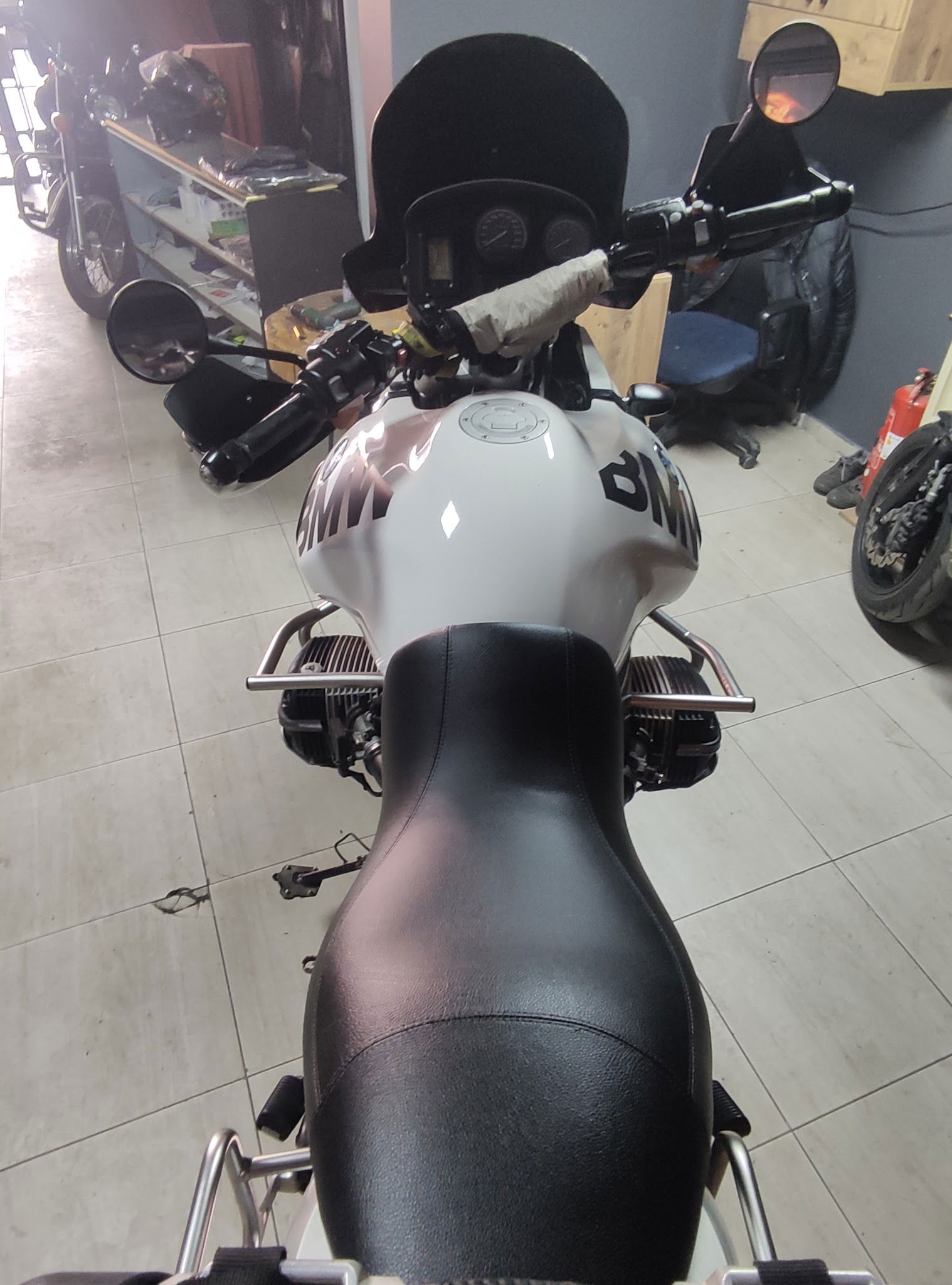 Silver Moto Garaj Cafe