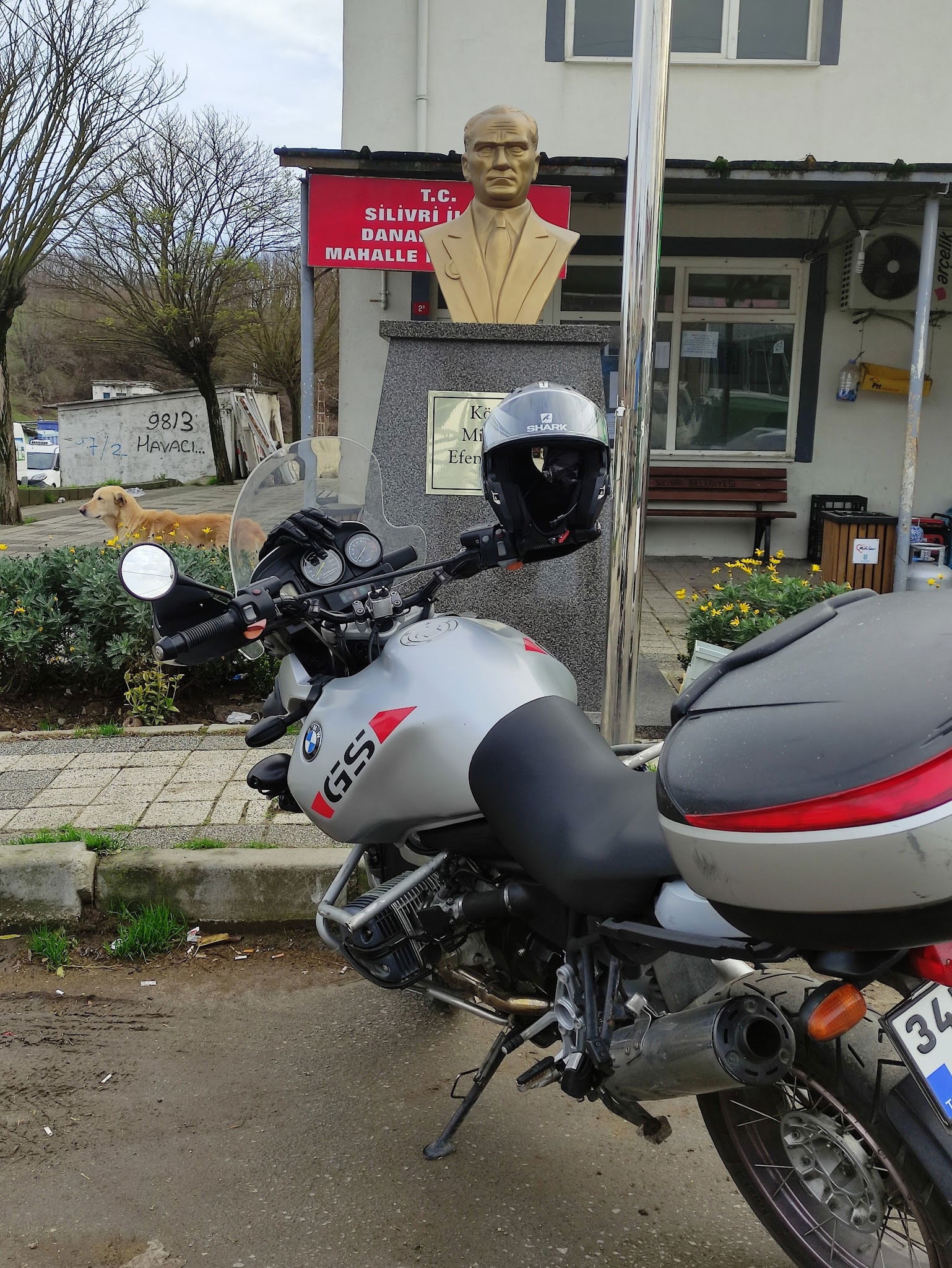 Silver Moto Garaj Cafe