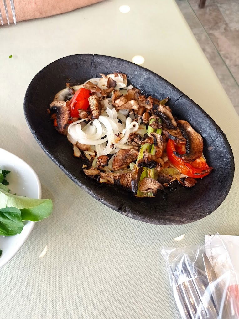 Karacasu Pide Garden