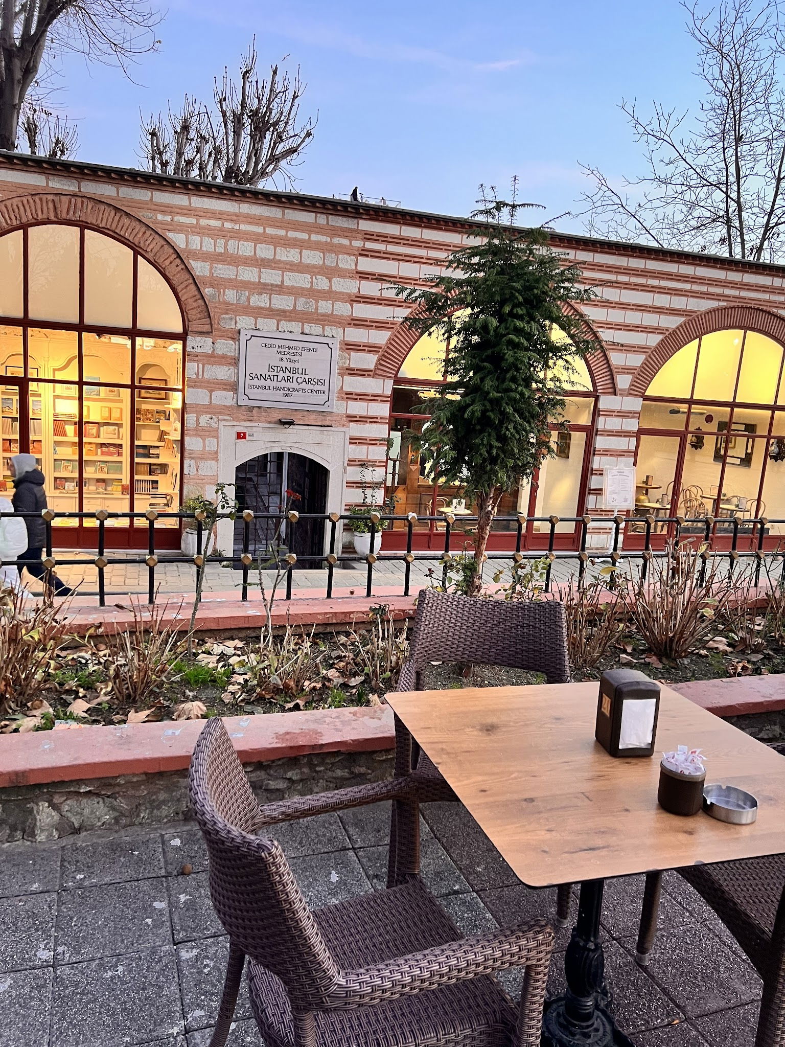 Dervis Cafe & Restaurant