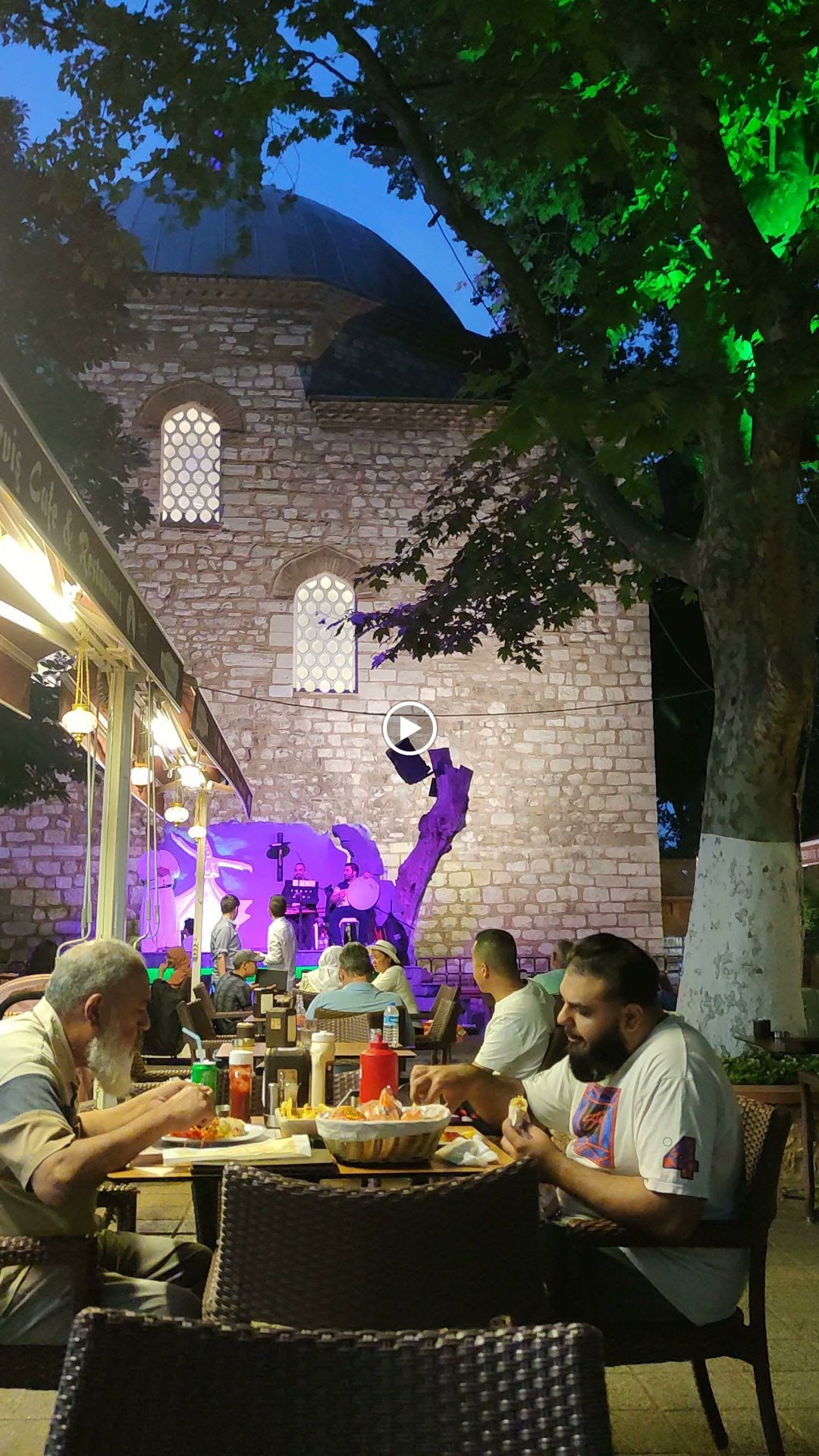 Dervis Cafe & Restaurant