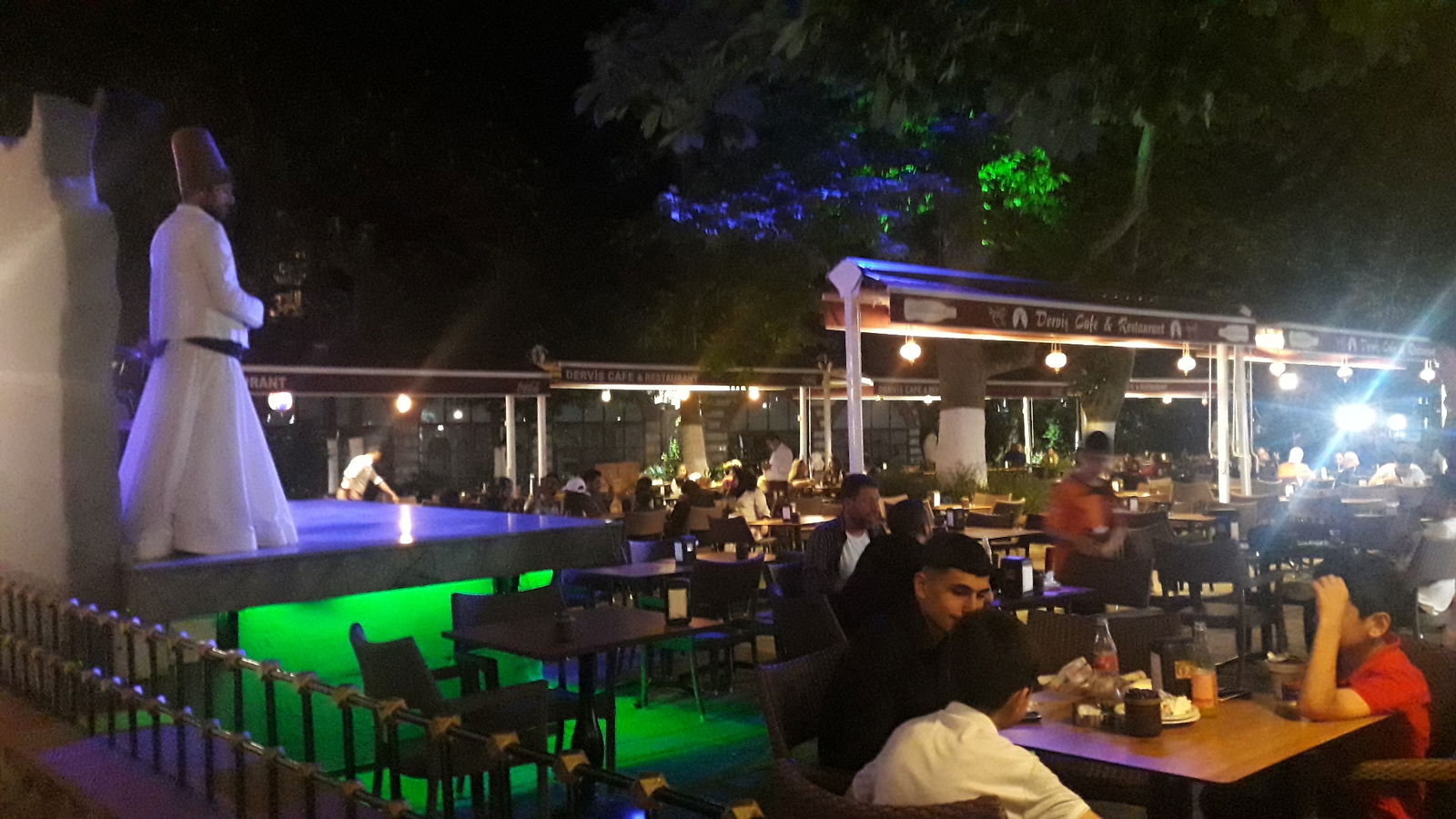 Dervis Cafe & Restaurant