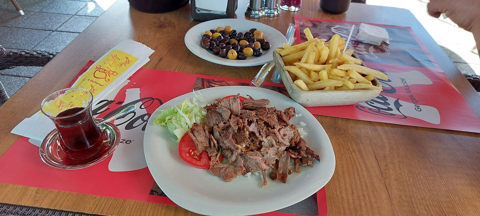 Dervis Cafe & Restaurant