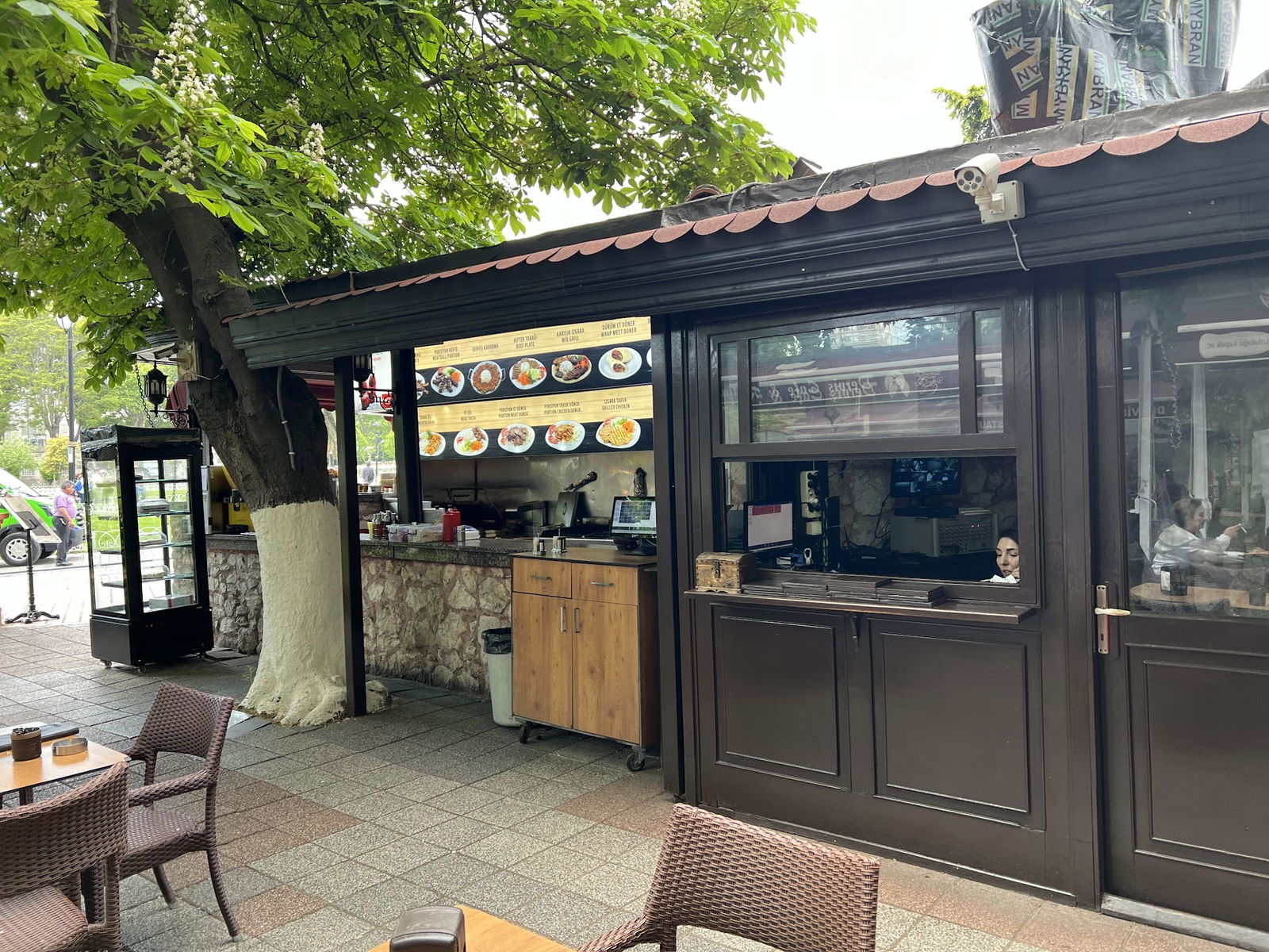 Dervis Cafe & Restaurant