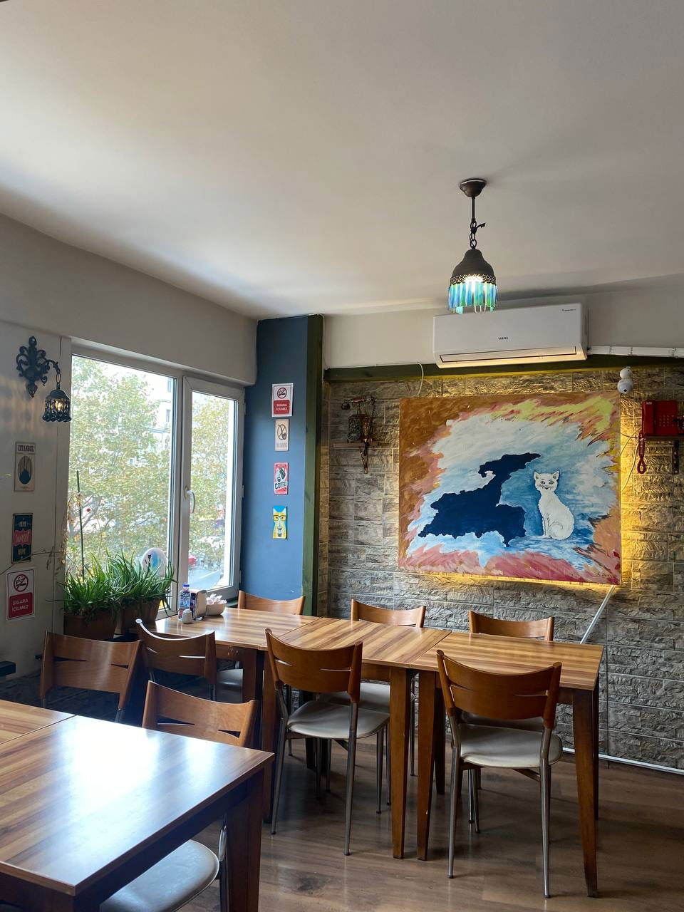 Van Ahtamara Beyoğlu Kahvalti Evi̇ (Turkish Breakfast - Турецкий Завтрак)