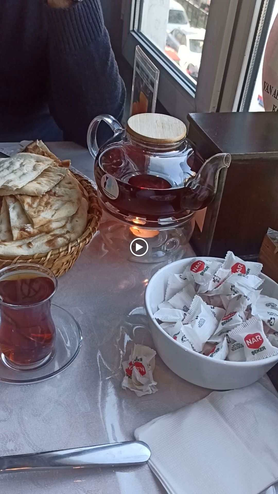 Van Ahtamara Beyoğlu Kahvalti Evi̇ (Turkish Breakfast - Турецкий Завтрак)