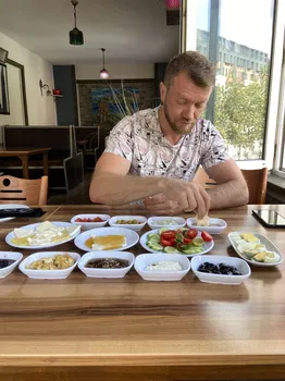 Van Ahtamara Beyoğlu Kahvalti Evi̇ (Turkish Breakfast - Турецкий Завтрак) resimleri Van Ahtamara Beyoğlu Kahvalti Evi̇ (Turkish Breakfast - Турецкий Завтрак) resimleri