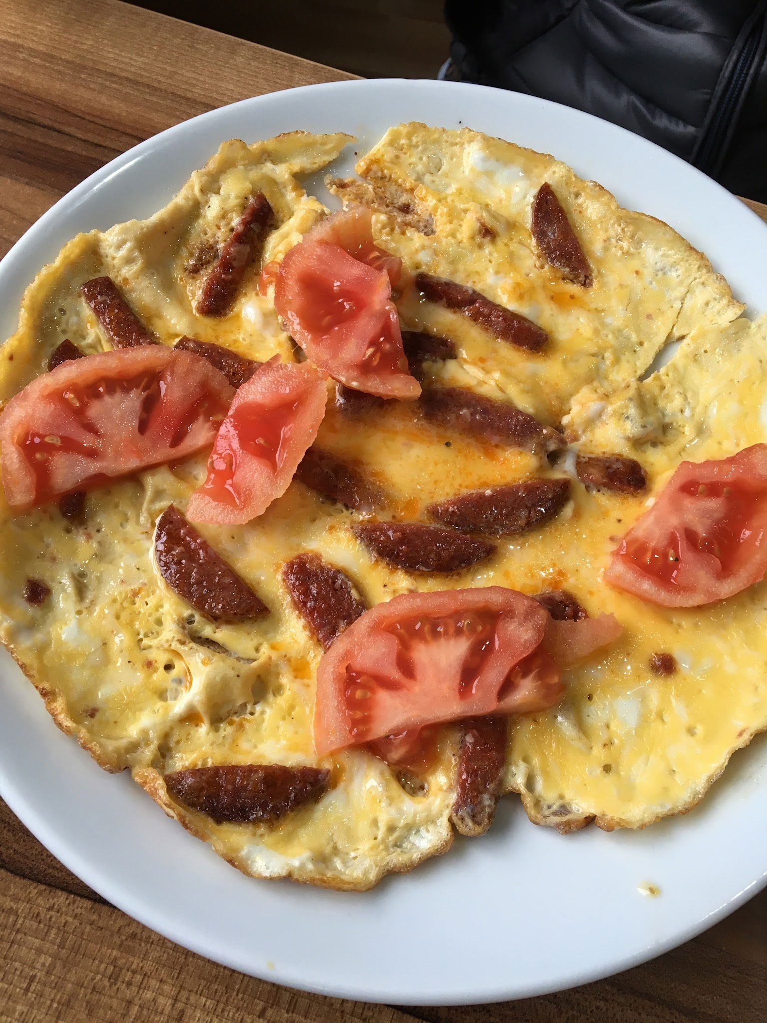 Van Ahtamara Beyoğlu Kahvalti Evi̇ (Turkish Breakfast - Турецкий Завтрак)