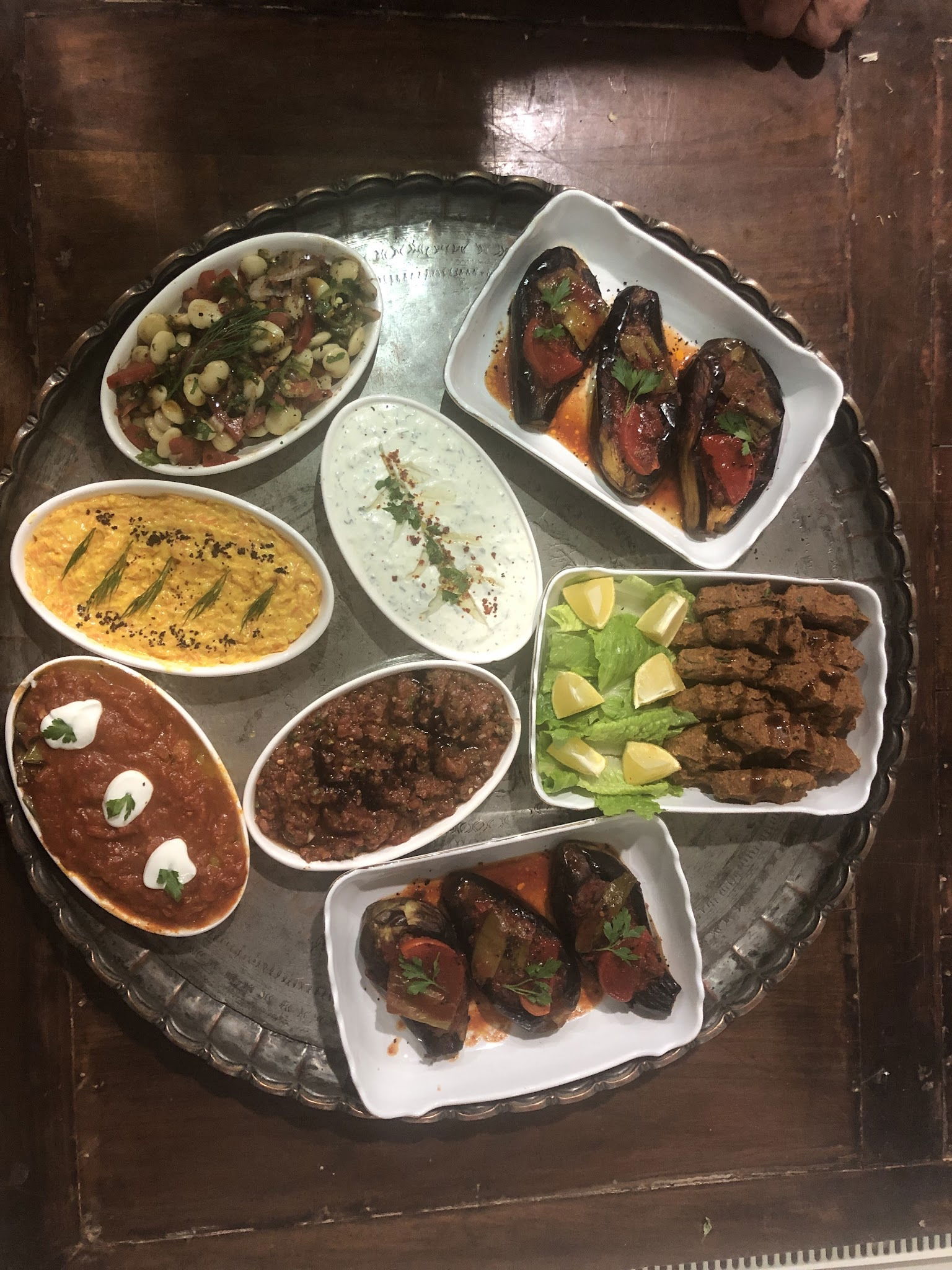 Van Ahtamara Beyoğlu Kahvalti Evi̇ (Turkish Breakfast - Турецкий Завтрак)