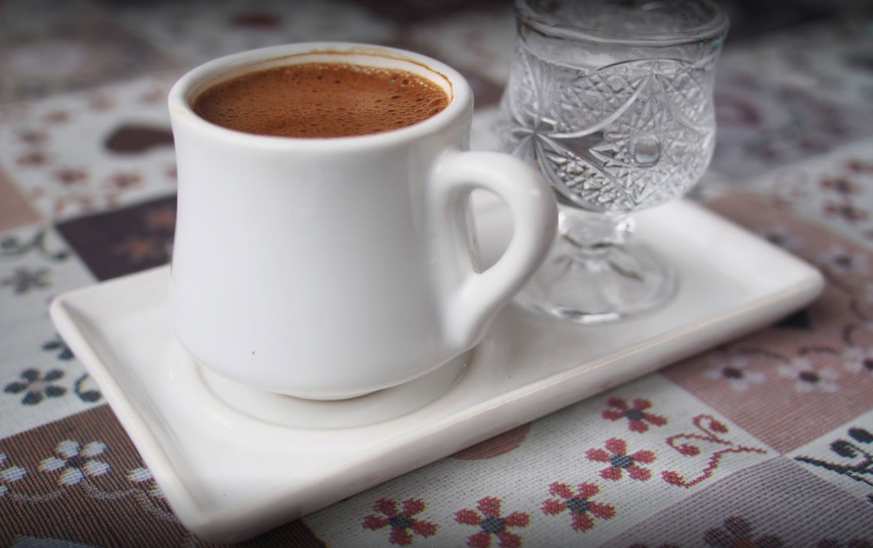 Van Ahtamara Beyoğlu Kahvalti Evi̇ (Turkish Breakfast - Турецкий Завтрак)