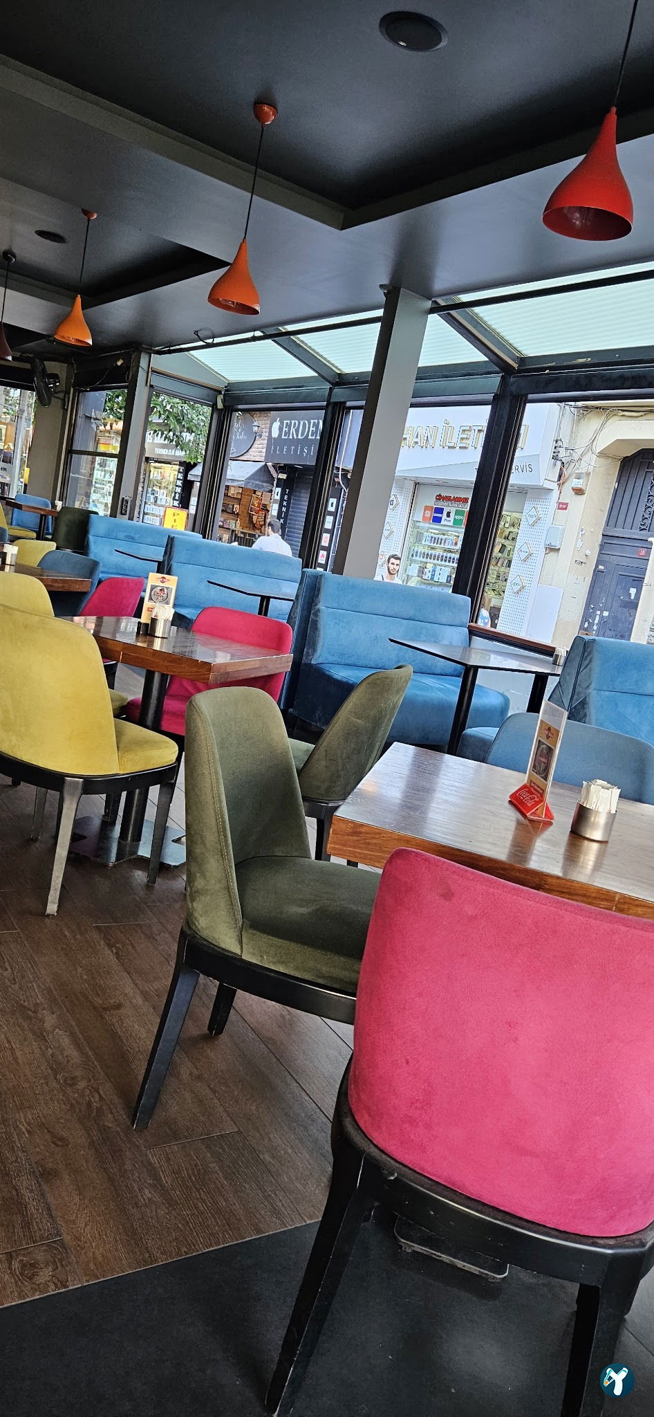 Nostalji Kitap Cafe